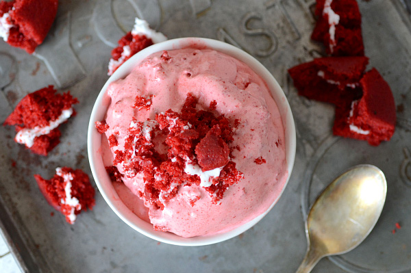 boozy-red-velvet-shake-with-homemade-ice-cream