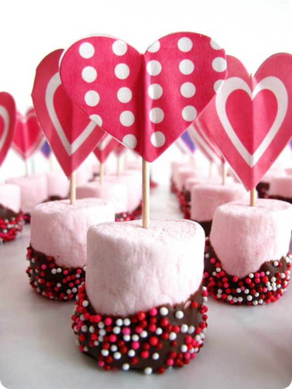 Easy-Marshmallow-Valentine-Treats